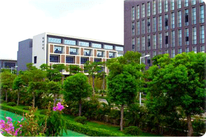 ���ȴ�ѧ���Ź�ѧԺУ԰���