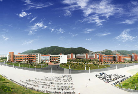 吉林大学珠海学院校园风光图片