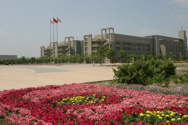 ������ҵ��ѧУ԰���11