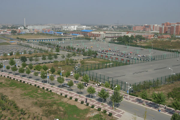 ������ҵ��ѧУ԰���6