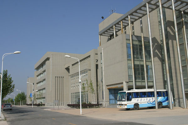 ������ҵ��ѧУ԰���8